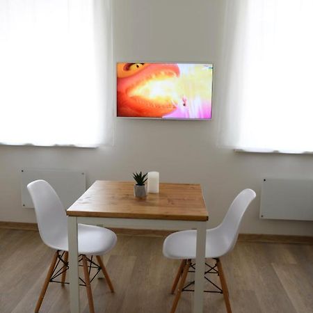 City Center Apartment ไคลเพดา ภายนอก รูปภาพ